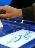 نسخه نویسی چهار پزشک برای شرکت در انتخابات/ عکس