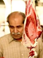 مواد غذایی در یک سال اخیر چقدر گران شدند؟/ تورم گوشت قرمز به ۹۳ درصد رسید + اینفوگرافیک