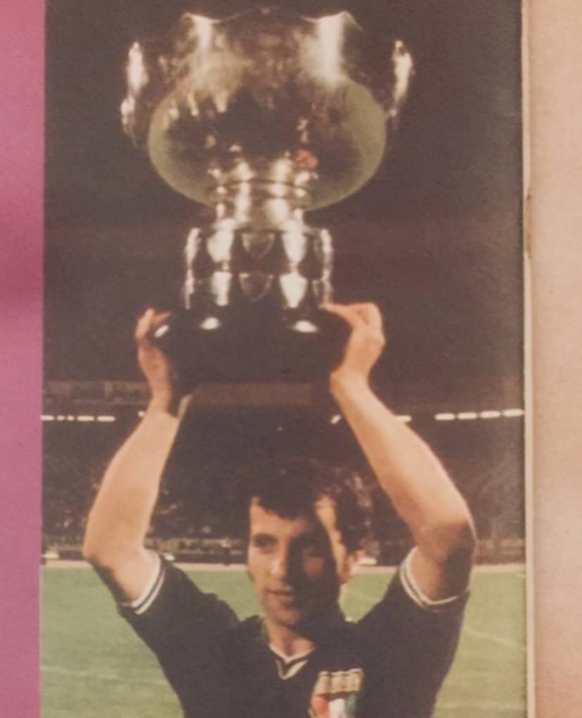 عکس| آخرین باری که ایرانی‌ها قهرمان آسیا شدند/برق جام روی دستان سلطان