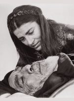 عکس های جدید از تغییر چهره هند جگرخوار در فیلم محمد رسول الله در سن 93 سالگی!