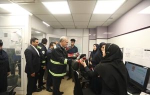 بازدید وزیر بهداشت از واحدهای ارتباطات مردمی مرکز اورژانس تهران