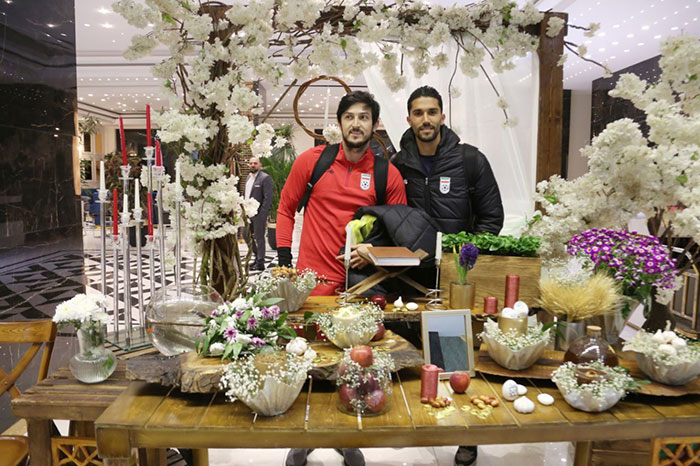 عکس| بازیکنان تیم ملی در کنار سفره هفت‌سین