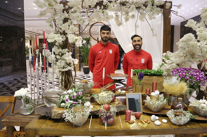 عکس| بازیکنان تیم ملی در کنار سفره هفت‌سین