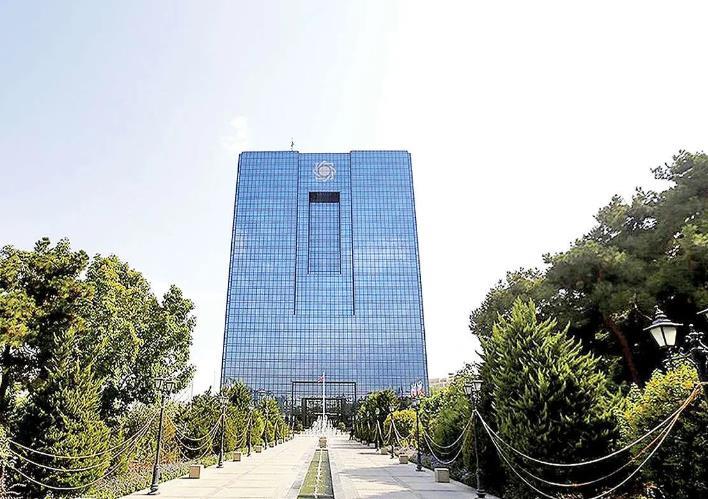 لزوم تداوم سیاست‌های موفق بانکی و کاهش رشد نقدینگی