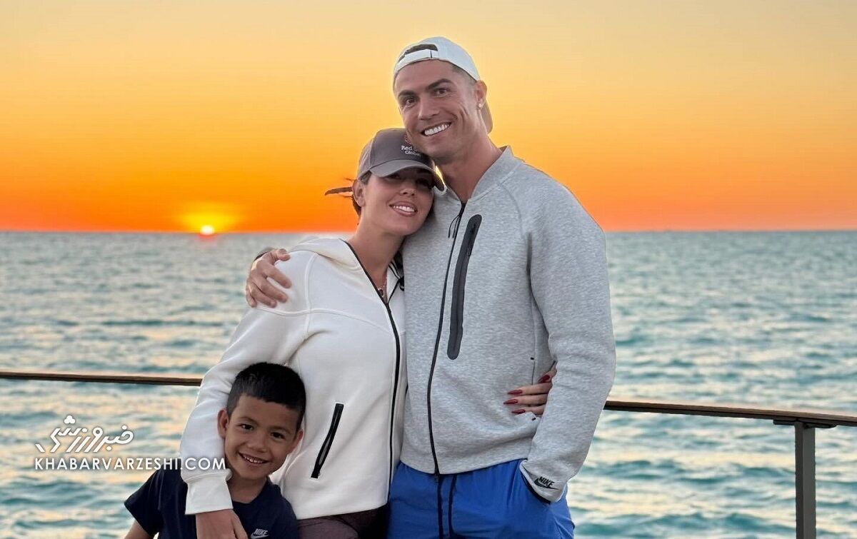 تصاویر| رونالدو و جورجینا در ساحل دریای‌سرخ/ زوج خبرساز دنیای فوتبال به کشف عربستان ادامه می‌دهند