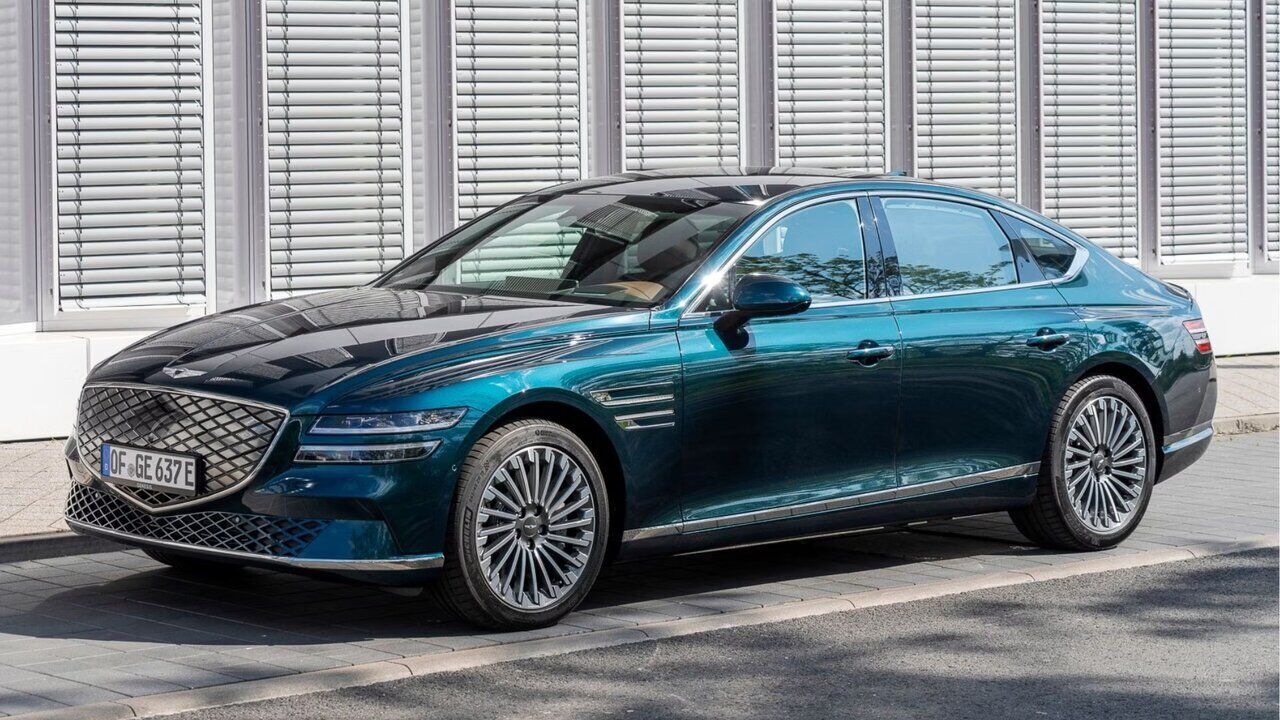 خودروهای لوکس جنسیس چه تعداد ایراد و نقص دارند؟///