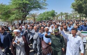 حضور وزیر بهداشت در راهپیمایی روز قدس در ایرانشهر