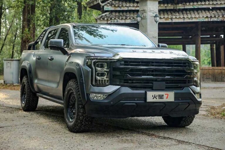 نمونه چینی غول‌های آمریکایی از راه رسیدند/ عکس