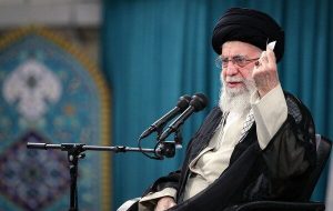 رهبر انقلاب: قطع رابطه اقتصادی و سیاسی با رژیم صهیونیستی، توقع ملتهای مسلمان از دولتهایشان است