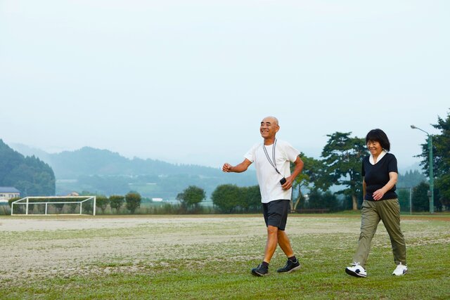 ۱۰ هزار گام یا کمتر؟