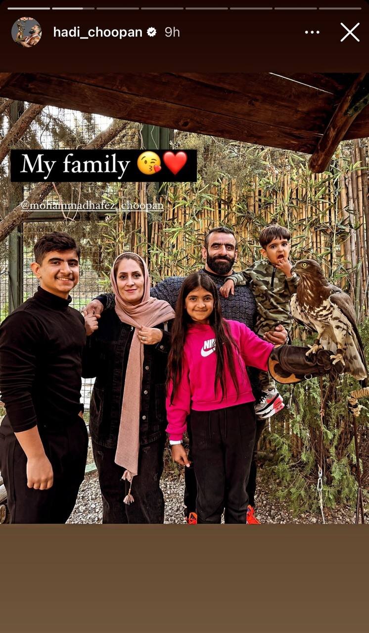 عکس‌| گشت‌وگذار خانوادگی هادی چوپان به همراه یک عقاب!