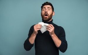 جلوی عطسه را نگیرید