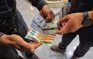 ‌روایت پورابراهیمی از رفت و برگشت ‌حذف ارز 4200 بین دولت و مجلس