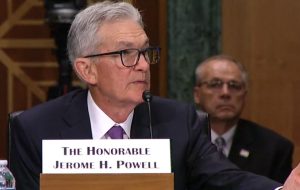 مسیر کاهش نرخ فدرال رزرو دست نخورده باقی می ماند و چشم انداز ارزهای دیجیتال را تقویت می کند