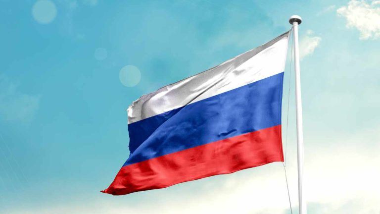 نقش دلار با تغییر 80 درصد از درآمدهای صادراتی روسیه به ارزهای غیرسمی کاهش می یابد.