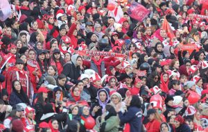 ادعای عجیب پرسپولیسی‌ها؛ هواداران مرد سپاهان در ورزشگاه بودند!