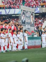 عکس| پرسپولسی‌ها به یاد دختر قرمز مقابل مس رفسنجان