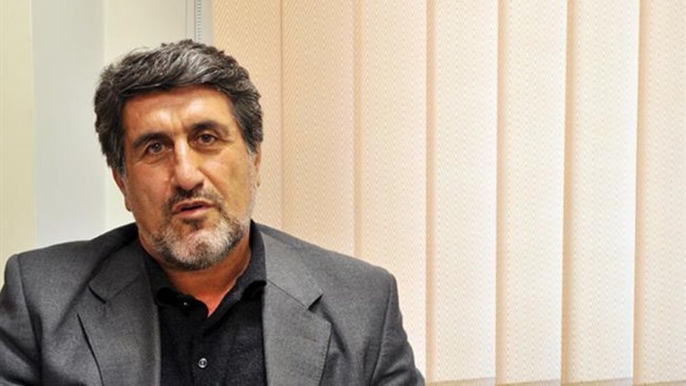 هشدار نسبت به نرخ‌های متعدد ارز/ قنبری پاسخ داد: تبعات افزایش قیمت بنزین چیست؟