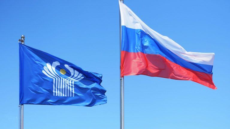 کشورهای CIS ارزهای خارجی را کنار می گذارند—85 درصد تجارت اکنون در مناقصه های محلی