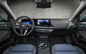 ۵۰ سال پیش با چند هزار تومان می‌شد BMW وارداتی خرید؟/ عکس