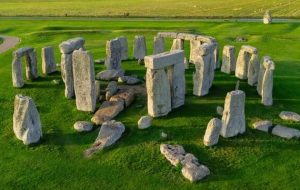 مرموزترین، قدیمی‌ترین و بزرگ‌ترین سازه‌های سنگی جهان