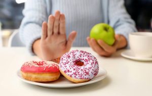 اگر میل شدید به شیرینی خوردن دارید، این راهکارها برای شماست