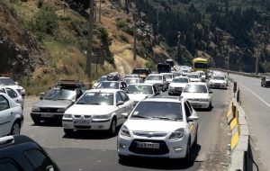 ترافیک ۲ کیلومتری در جنوب گیلان / رشد ۶۶ درصدی ورود خودرو‌ها-راهبرد معاصر