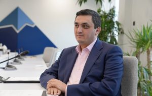 عرضه‌های اولیه تنور بازار سهام را داغ‌تر می‌کند/ راه‌اندازی بازار توافقی در بهبود ارزش فروش و صادرات شرکت‌ها در سه ماه پایانی سال موثر است