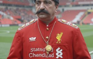  عکس دو نفره ناصرالدین شاه و ترامپ در میدان آزادی!