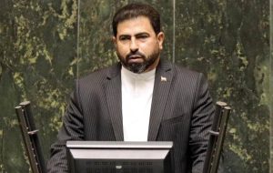 مدیریت سازمان بورس رضایت بخش بوده است/ عملکرد سازمان بورس در تصمیم گیری‌ها و حفظ حقوق سهامداران بسیار خوب و رضایت بخش بوده است/ مجلس باید به وزیر اقتصاد برای اجرای برنامه‌هایش فرصت دهد