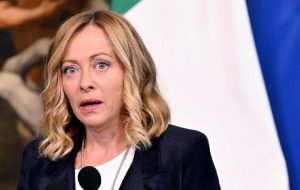 ملونی: اطلاعی از نقش ایلان ماسک در آزادی خبرنگار ایتالیایی نداریم