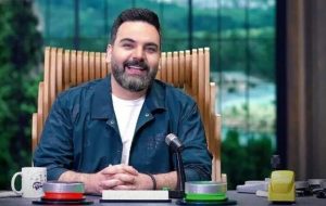 خواستگاری یک دختر از احسان علیخانی در برنامه زنده + فیلم