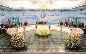 تاکید نخست‌وزیر قزاقستان بر حفظ محیط زیست دریای خزر