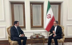 دیدار مقام ارشد جمهوری آذربایجان با عراقچی