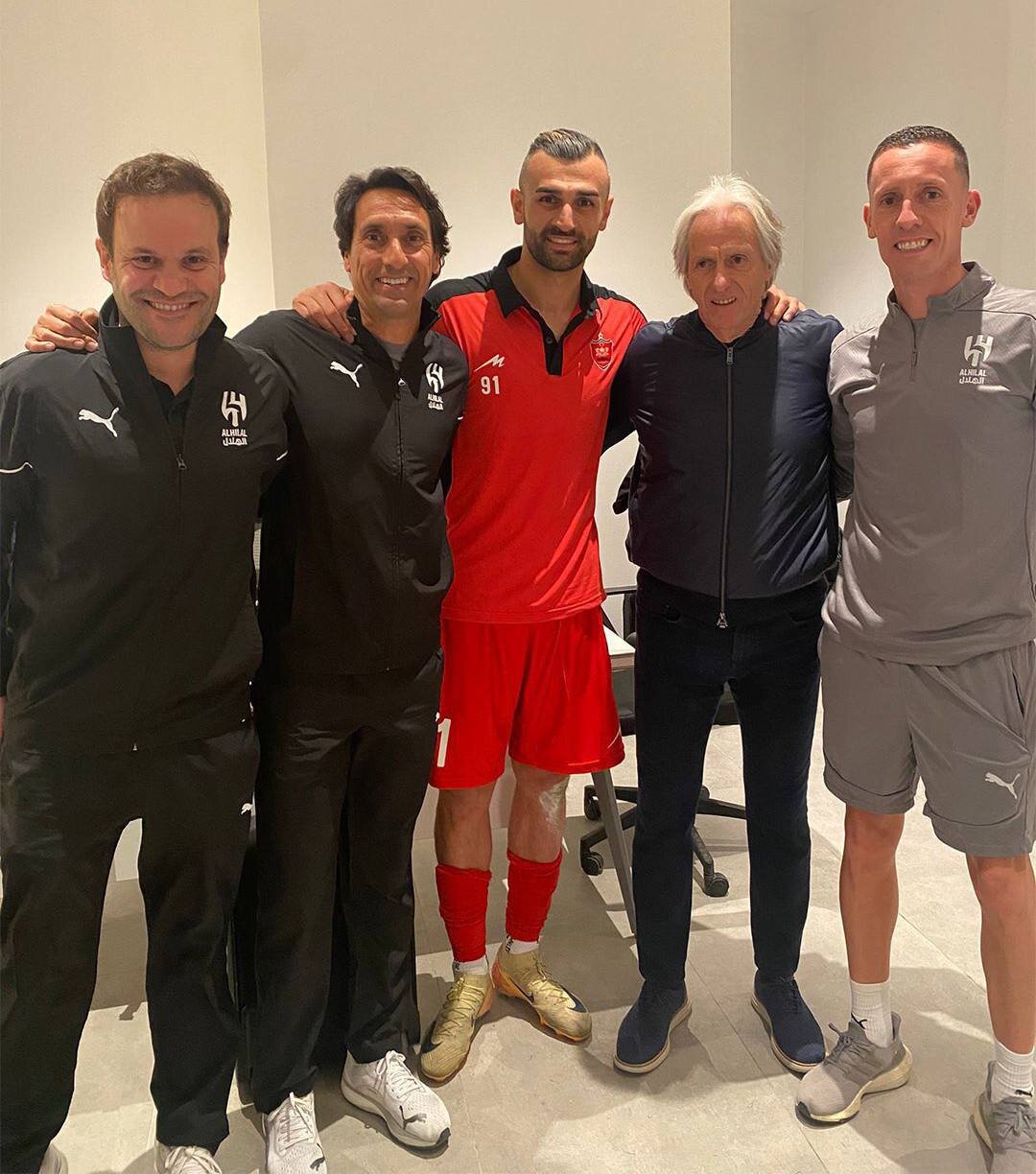 عکس | اقدام غیرمنتظره یک پرسپولیسی؛ خنده و آشتی پس از باخت سنگین!