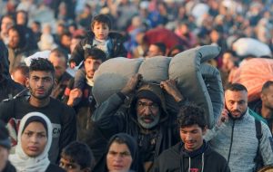 فایننشال تایمز: اظهارات ترامپ درباره کوچاندن فلسطینی‌ها، اسرائیل را غافلگیر نکرد