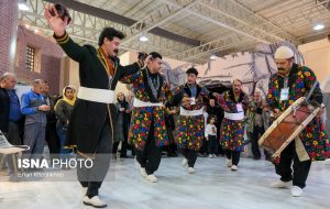 نمایشی از اقوام، لباس‌ها و خوراک‌های محلی و «حراج سفر» این هفته در تهران