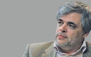 نظام از قانون عفاف و حجاب عبور کرده است