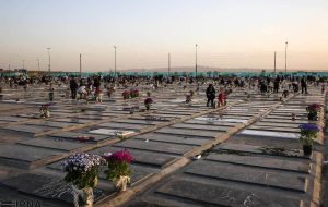 آخرین ۵ شنبه سال در کنار اموات / ثواب زیارت اهل قبور در ۵ شنبه آخر سال