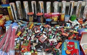 جمعه بازار زنجان با ترقه‌ها ترکید! + فیلم