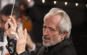 ارکستر موسیقی ملی ایران به استقبال بهار رفت-راهبرد معاصر ارکستر موسیقی ملی ایران به استقبال بهار رفت-راهبرد معاصر