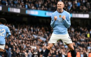 تاریخ سازی بچه غول در لیگ برتر تاریخ سازی بچه غول در لیگ برتر