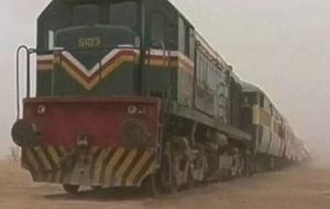 حمله شورشیان تجزیه طلب به قطار مسافربری در بلوچستان/۴۰۰ مسافر به گروگان گرفته شد/۱۱کشته شدن ۱۱ نظامی