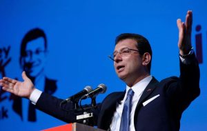 دفتر دادستانی کل استانبول: اتهام شهردار بازداشت‌شده مالی و تروریستی است!