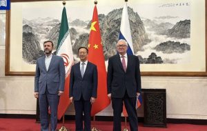 سفیر ایران در چین: ابتکار سه جانبه مسیر روشنی برای مقابله با یکجانبه‌گرایی آمریکا ایجاد می‌کند