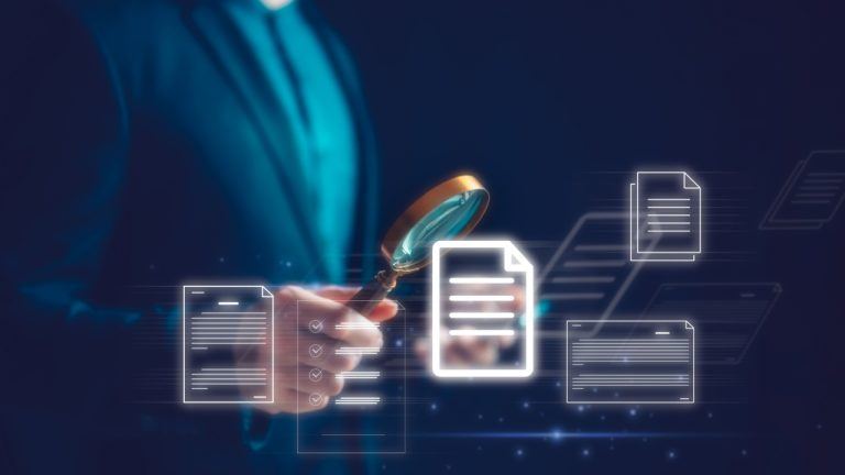 شیف با استناد به نگرانی های تجاری خودی ، در مورد اعلامیه ذخیره رمزنگاری ترامپ 