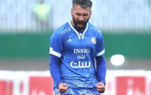 فصل برای مهاجم استقلالی تمام شد