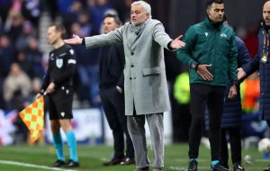 مورینیو به سیم آخر زد: سه پنالتی ما را نگرفتی!