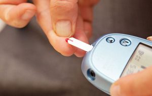 قند خون نرمال و هر آنچه باید درباره آن بدانید + جدول قند خون در بارداری