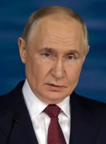 تجارت بریکس از 1 تریلیون دلار پیشی می گیرد زیرا پوتین نقش جهانی را برجسته می کند